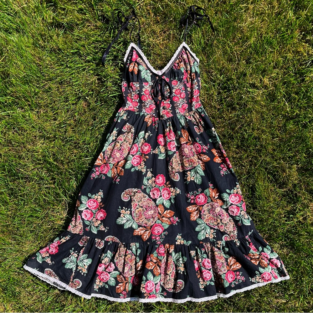Vintage 1970s Gunne Sax *style* cabbage rose paisley sun dress